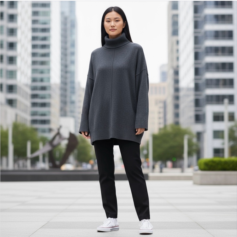 Eileen Fisher 100% Merino Wool Long Sleeve Turtleneck Sweater Dark Gray Size S/P